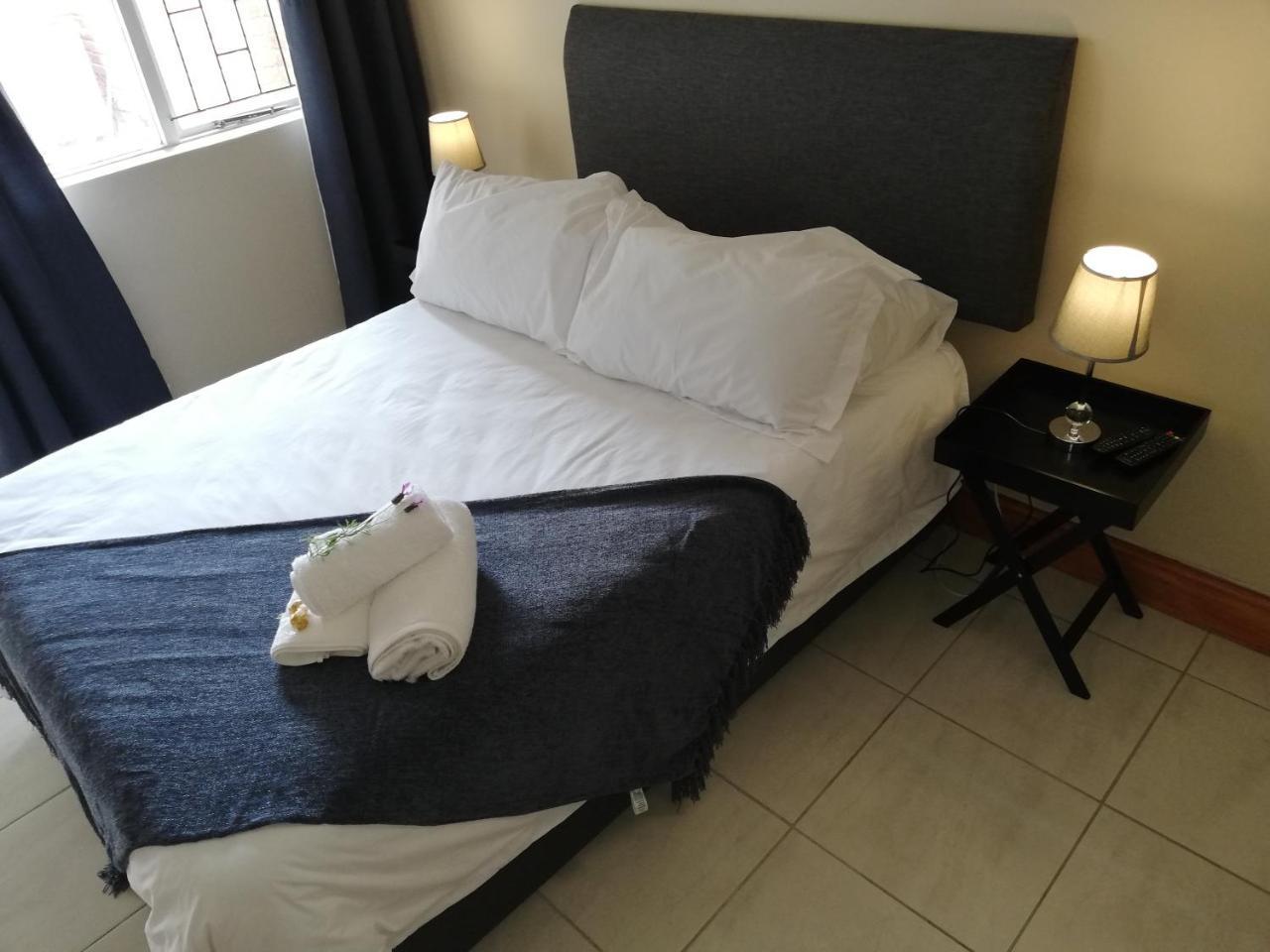 La Maison On 3Rd Guesthouse Port Elizabeth Ngoại thất bức ảnh