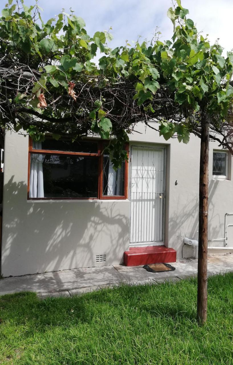 La Maison On 3Rd Guesthouse Port Elizabeth Ngoại thất bức ảnh